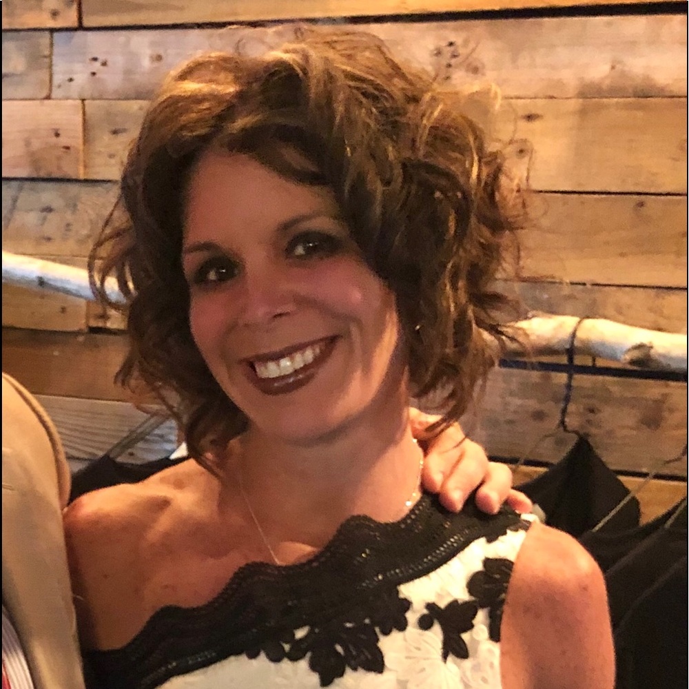 Meet your Posher, Carrie